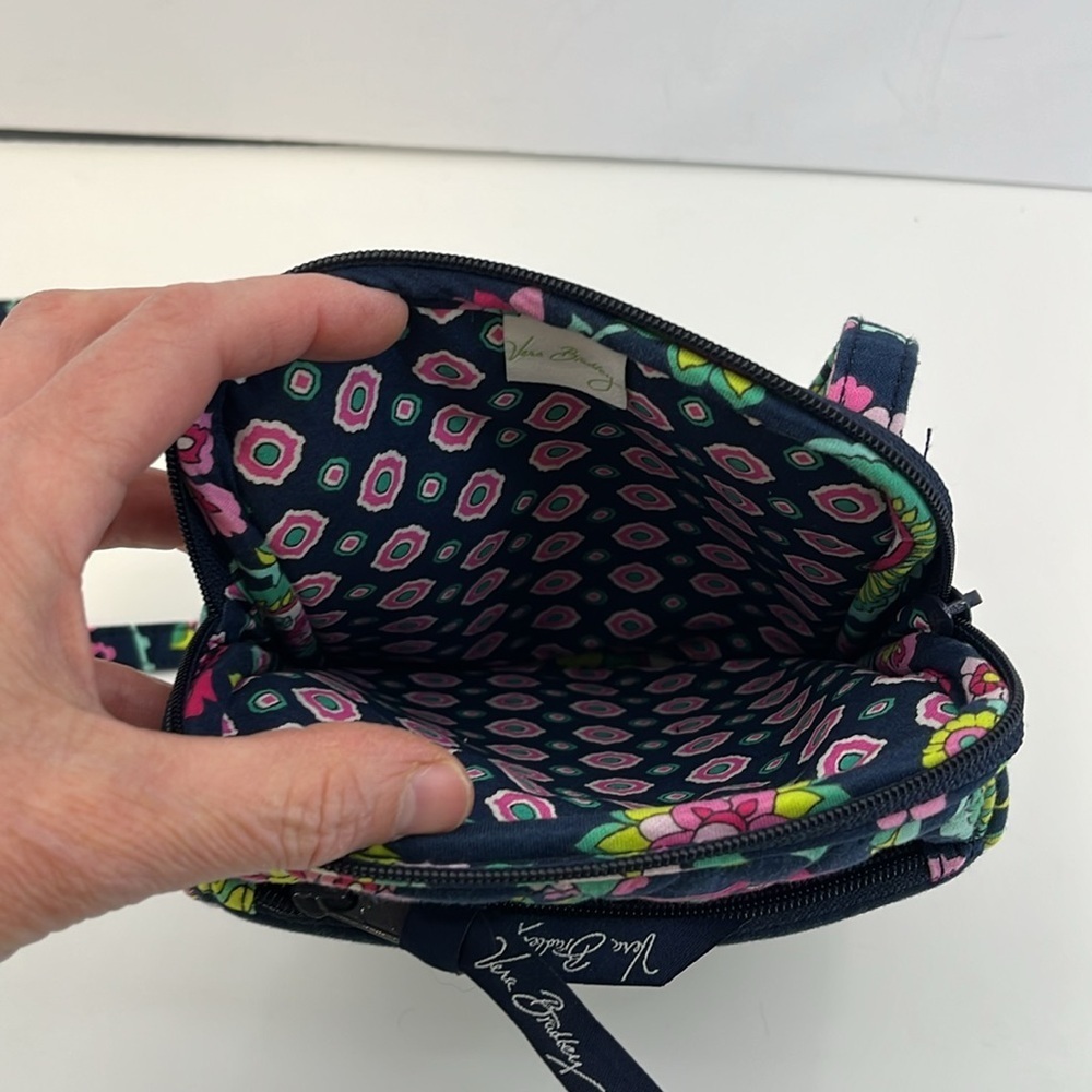 Vera Bradley Navy Blue & Pink Floral Crossbody Purse Wallet Organizer Bag - Picture 7 of 11